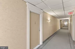 4141 N Henderson Rd, Arlington, VA 22203 - Photo 14