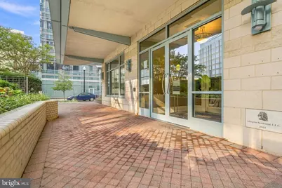 851 N Glebe Road #1419, Arlington, VA 22203 - Photo 38