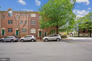 1328 N Cleveland Street N, Arlington, VA 22201 - Photo 70