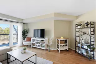 2100 Langston Blvd., Arlington, VA 22201 - Photo 4