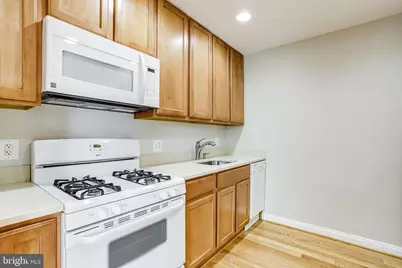 3515 Washington Boulevard #210, Arlington, VA 22201 - Photo 8