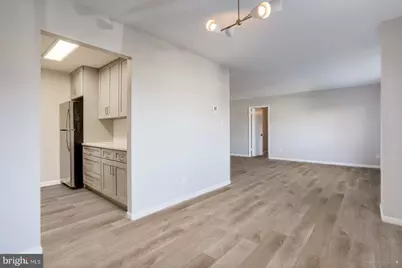 3515 Washington Boulevard #307, Arlington, VA 22201 - Photo 4