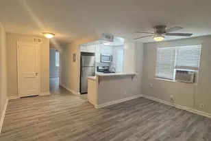 131 S Courthouse Rd, Arlington, VA 22204 - Photo 2
