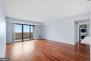 1301 N Courthouse Rd, Arlington, VA 22201 - Photo 10