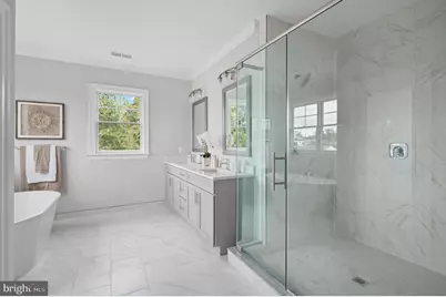 6947 28th Street N, Arlington, VA 22213 - Photo 8