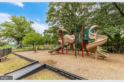 1021 Arlington Boulevard #614, Arlington, VA 22209 - Photo 22