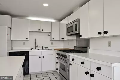 1021 Arlington Boulevard #1209, Arlington, VA 22209 - Photo 8