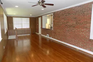 138 S Abingdon St, Arlington, VA 22204 - Photo 14