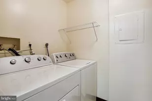 650 15th St S, Arlington, VA 22202 - Photo 10