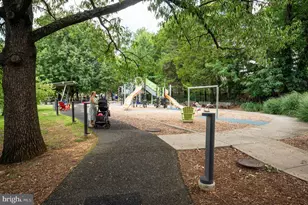 2026 N Vermont St, Arlington, VA 22207 - Photo 30