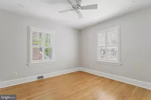 1109 N Illinois St, Arlington, VA 22205 - Photo 10