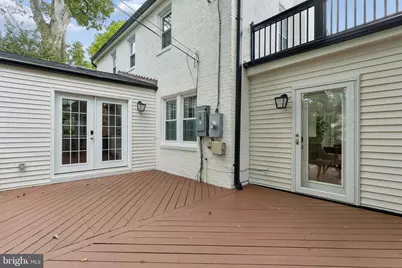 1109 N Illinois Street, Arlington, VA 22205 - Photo 24