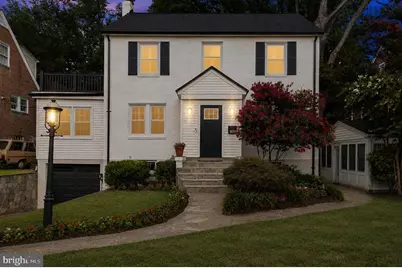 1109 N Illinois Street, Arlington, VA 22205 - Photo 2