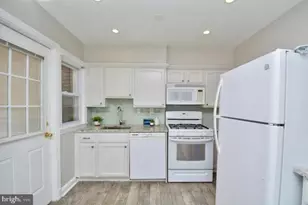 2602 S Troy St, Arlington, VA 22206 - Photo 6