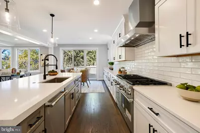 7042 Williamsburg Boulevard, Arlington, VA 22213 - Photo 4