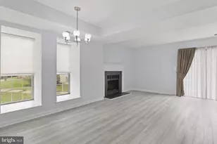 2403 S Walter Reed Dr S, Arlington, VA 22206 - Photo 8