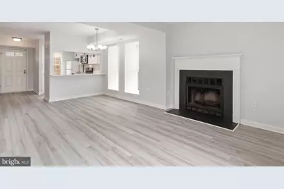 2403 S Walter Reed Drive S, Arlington, VA 22206 - Photo 2