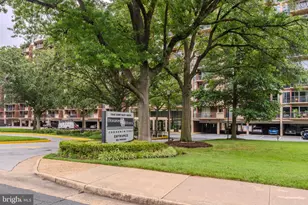 1300 Army Navy Dr, Arlington, VA 22202 - Photo 1