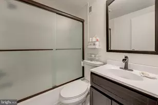 1200 N Nash St, Arlington, VA 22209 - Photo 20