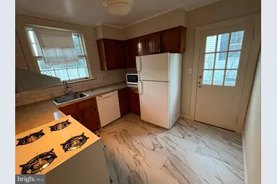 4027 N Glebe Road, Arlington, VA 22207 - Photo 6