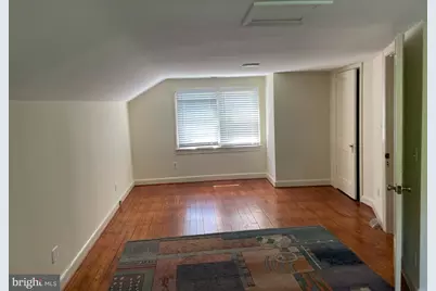 2210 N Lexington Street #UPPER LEVEL, Arlington, VA 22205 - Photo 10