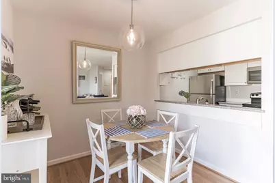 1020 N Stafford Street #408, Arlington, VA 22201 - Photo 4