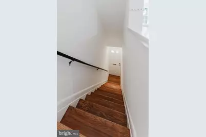 2725 S Walter Reed Drive #B, Arlington, VA 22206 - Photo 2