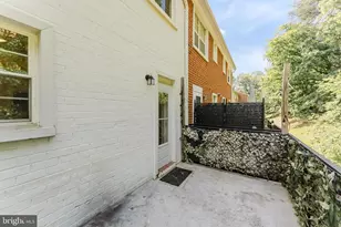 2725 S Walter Reed Dr, Arlington, VA 22206 - Photo 20