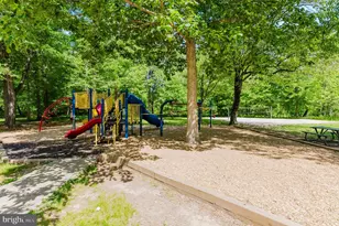 2725 S Walter Reed Dr, Arlington, VA 22206 - Photo 28