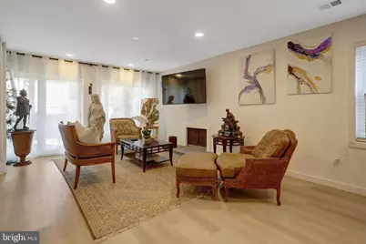 2113 N Lincoln Street, Arlington, VA 22207 - Photo 28