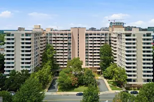 4141 N Henderson Rd, Arlington, VA 22203 - Photo 2