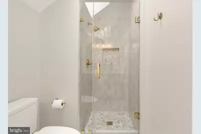 48 N Bedford Street #48B, Arlington, VA 22201 - Photo 24