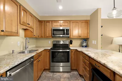 48 N Bedford Street #48B, Arlington, VA 22201 - Photo 12