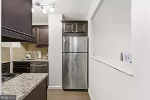 2030 N Adams St, Arlington, VA 22201 - Photo 18