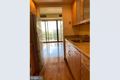 1530 Key Boulevard #1229, Arlington, VA 22209 - Photo 6