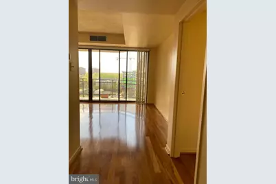 1530 Key Boulevard #1229, Arlington, VA 22209 - Photo 2