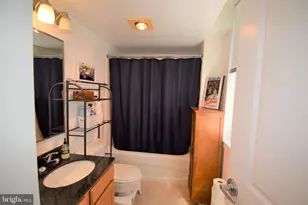 880 N Pollard St, Arlington, VA 22203 - Photo 16