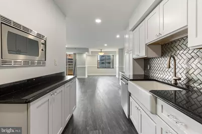 1300 Crystal Drive #1107, Arlington, VA 22202 - Photo 10