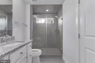 5701 11th St N, Arlington, VA 22205 - Photo 30