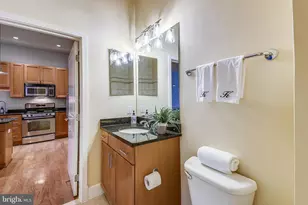 1800 N Wilson Blvd, Arlington, VA 22201 - Photo 24