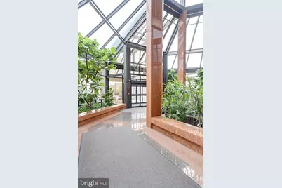 1530 Key Boulevard #219, Arlington, VA 22209 - Photo 8