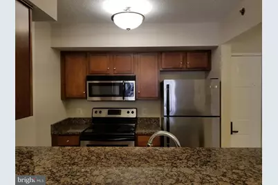 1024 N Utah Street #423, Arlington, VA 22201 - Photo 2