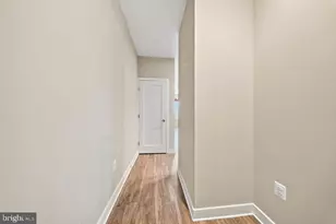 989 S Buchanan St, Arlington, VA 22204 - Photo 12