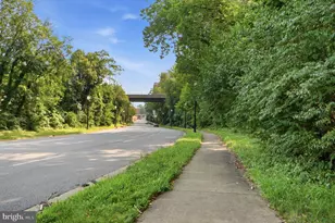 1917 N Rhodes St, Arlington, VA 22201 - Photo 20