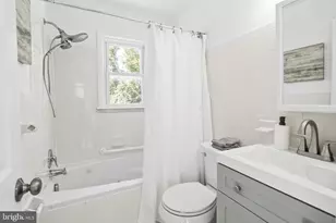 1936 N Dinwiddie St, Arlington, VA 22207 - Photo 16