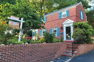 1419 N Longfellow St, Arlington, VA 22205 - Photo 1