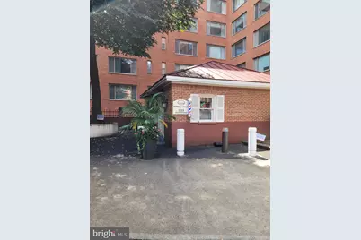 1021 Arlington Boulevard #713, Arlington, VA 22209 - Photo 2