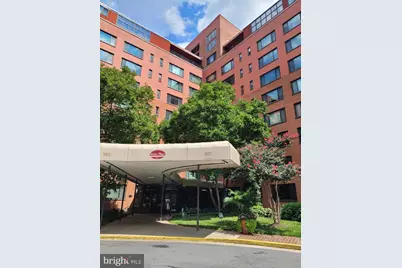 1021 Arlington Boulevard #713, Arlington, VA 22209 - Photo 1