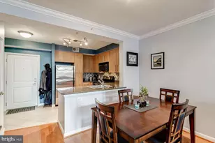 1021 N Garfield St, Arlington, VA 22201 - Photo 10