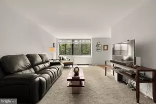 4390 Lorcom Ln, Arlington, VA 22207 - Photo 4